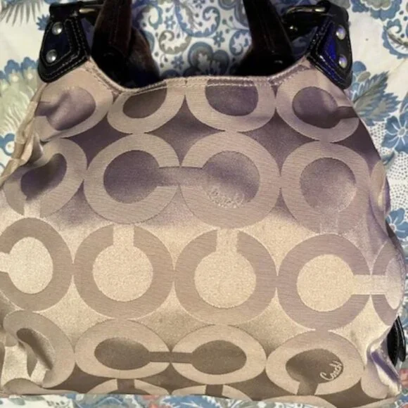 2010 Coach Signature Madison OP Art Maggie Hobo Handbag w/ Gold Hangtag 14305 - Picture 2 of 15